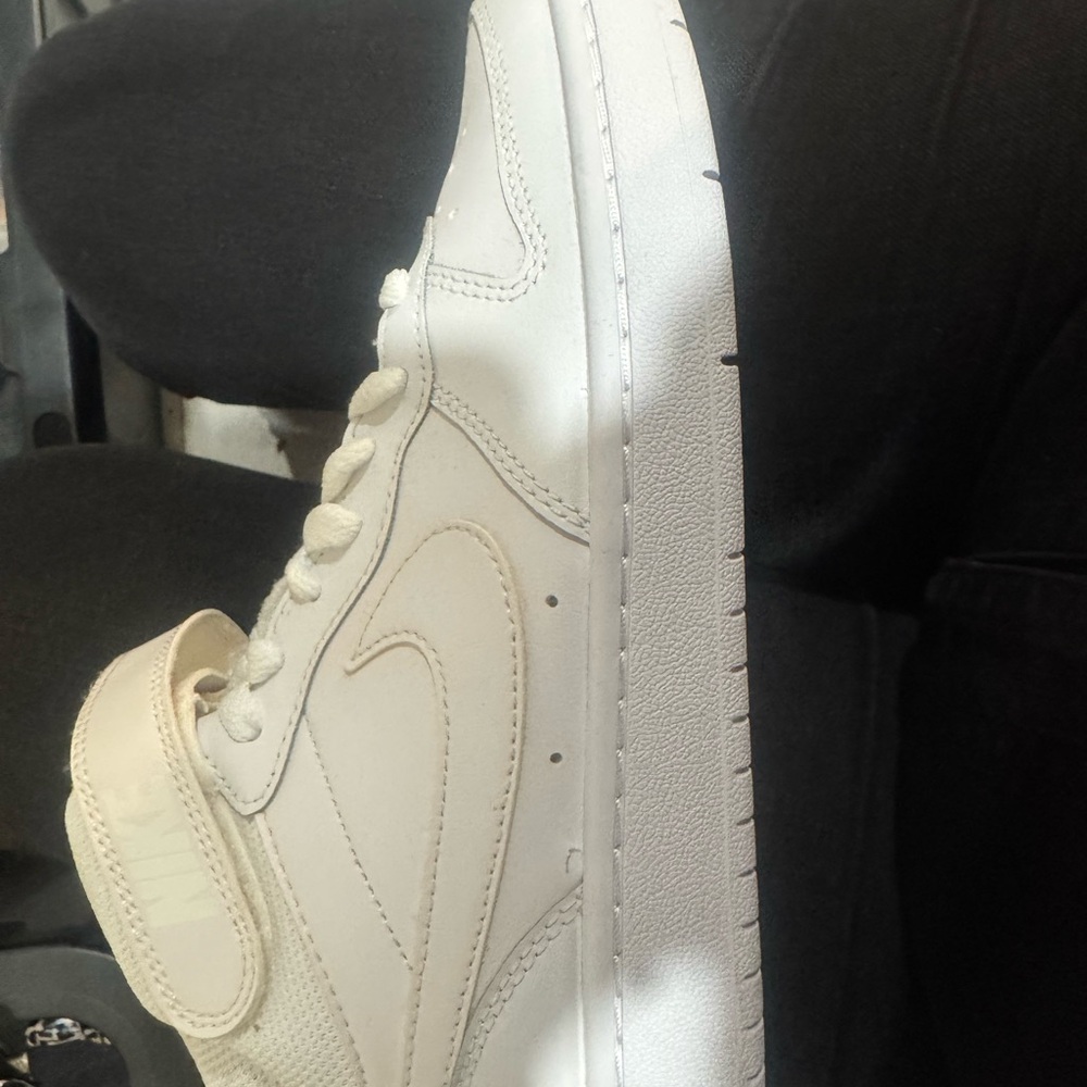 Nike Cream and White Men's Sneakers